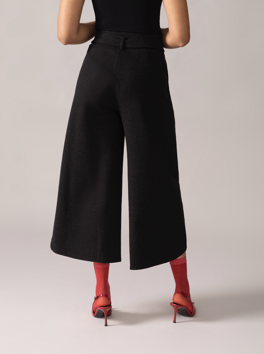 Tulip Hem Brushed Knit Pant in Charcoal Mix