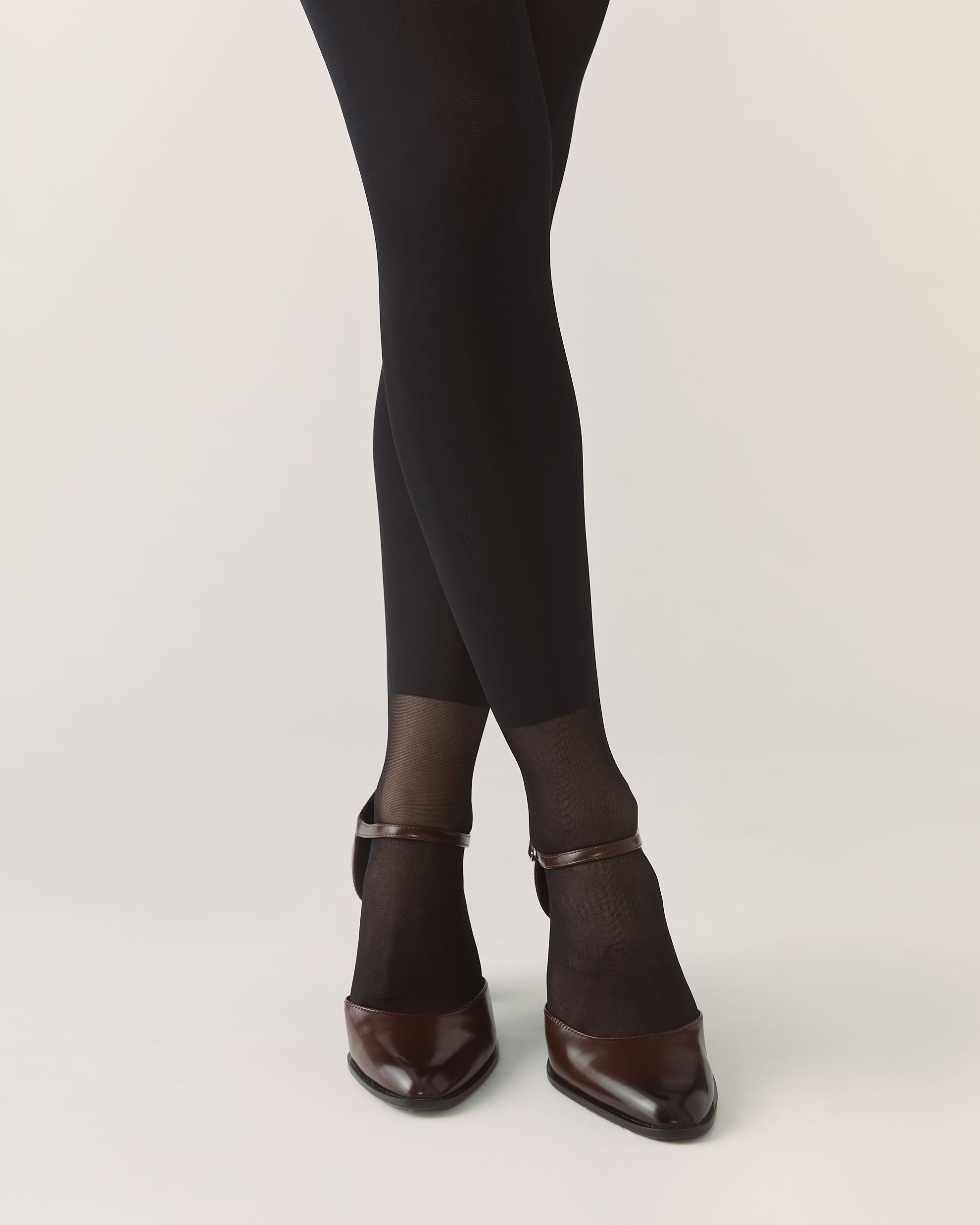 Legging Look Contour shaping Sheer Foot Tights in Black