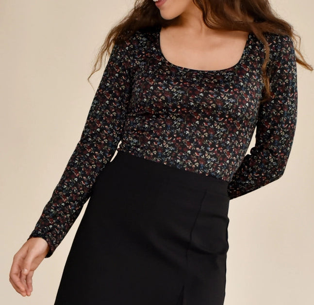 Haut manches longues fleuri