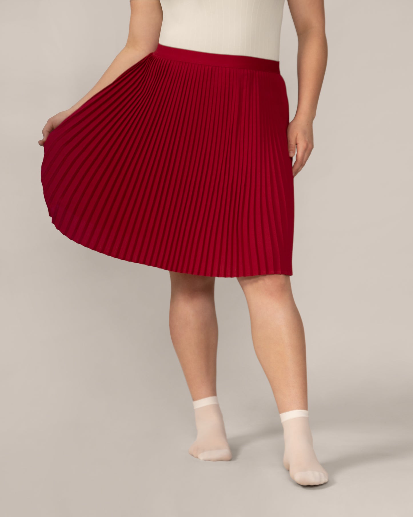 Knee-Length Pleated Skirt In Magnolia