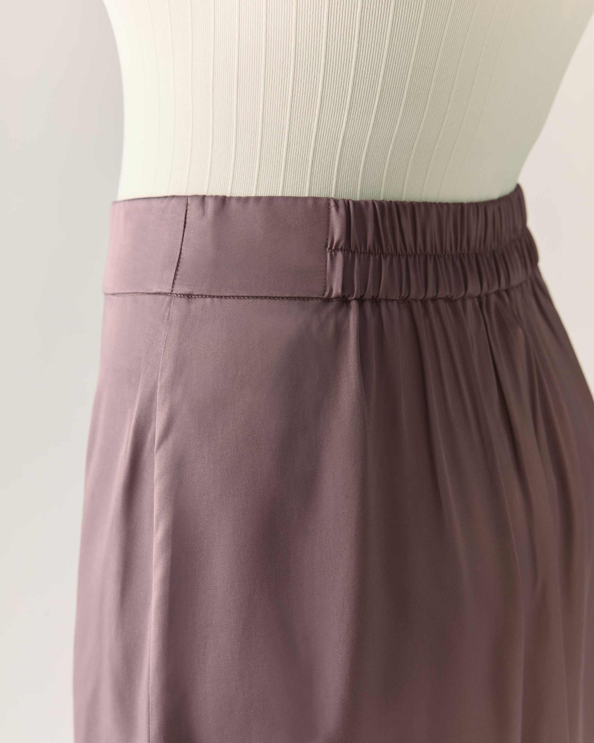Lace Trim Satin Skirt in Deep Taupe