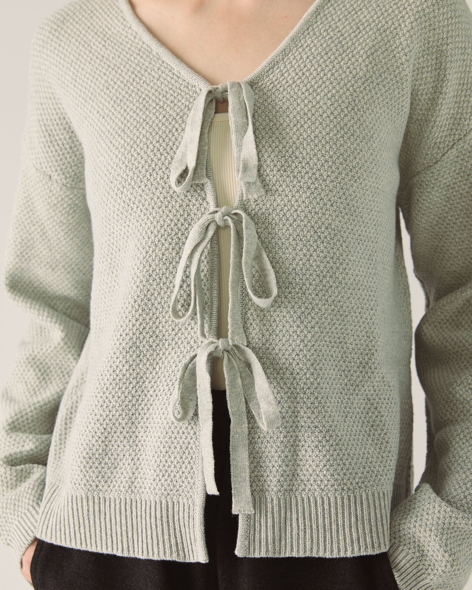 Heather grey knitted cardigan with tie 