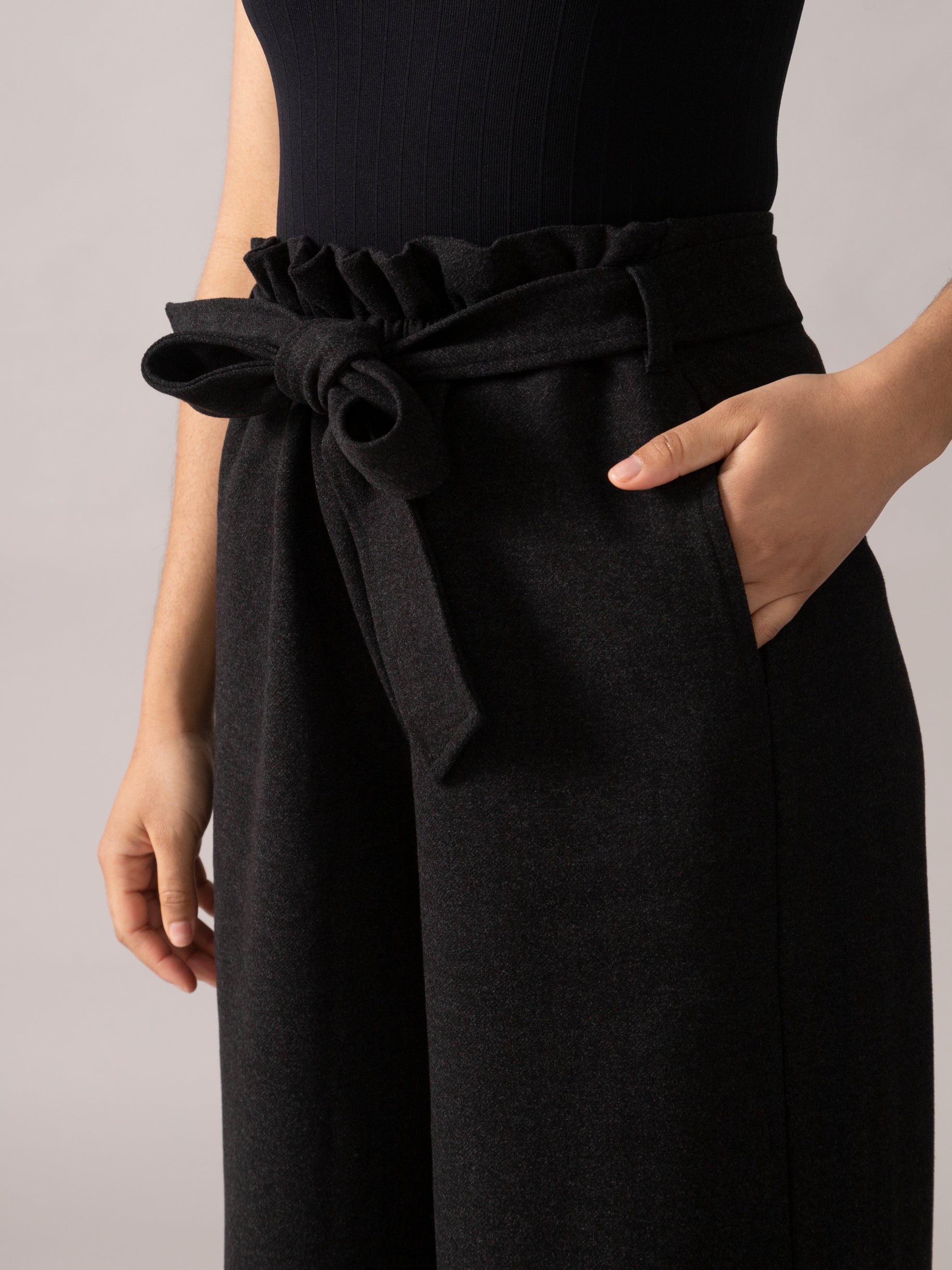 Tulip Hem Brushed Knit Pant in Charcoal Mix